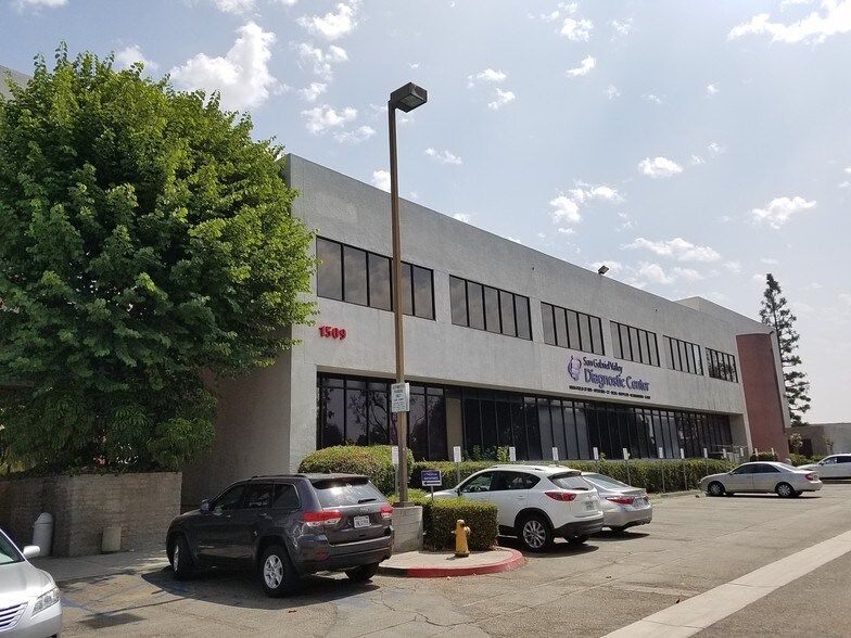 More Photos Of 1509 W Cameron Ave, West Covina Office For Lease