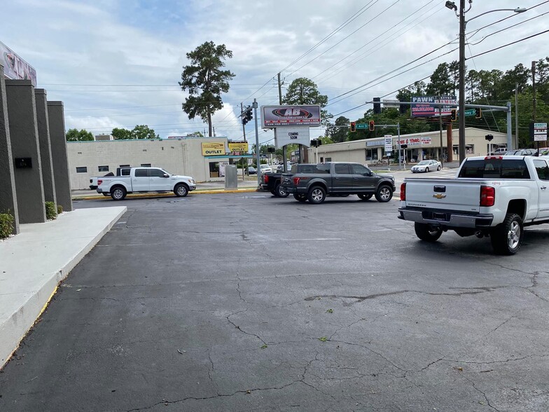 More Photos Of 1201 N Ashley St, Valdosta Auto Repair For Sale