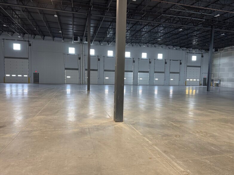 More Photos Of 235 Sugar St, Layton Industrial For Lease