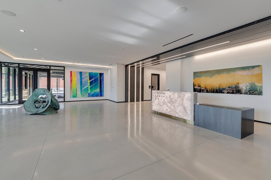 More Photos Of 1333 Oak Lawn Ave, Dallas Office For Lease