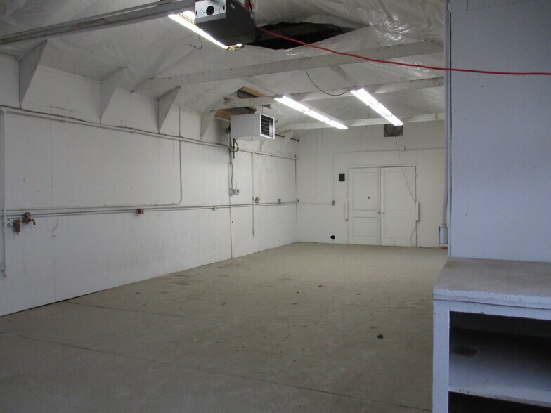 More Photos Of 940 N 9th Ave, Walla Walla Service For Lease