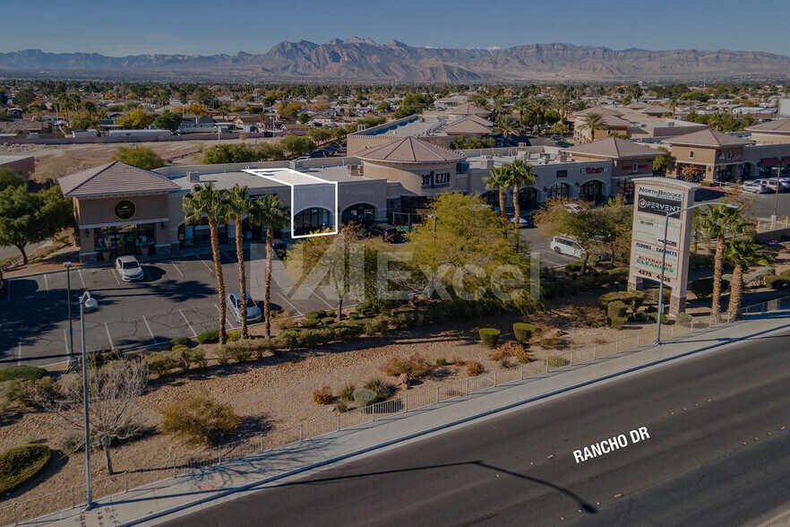 More Photos Of 4275 N Rancho Dr, Las Vegas General Retail For Lease