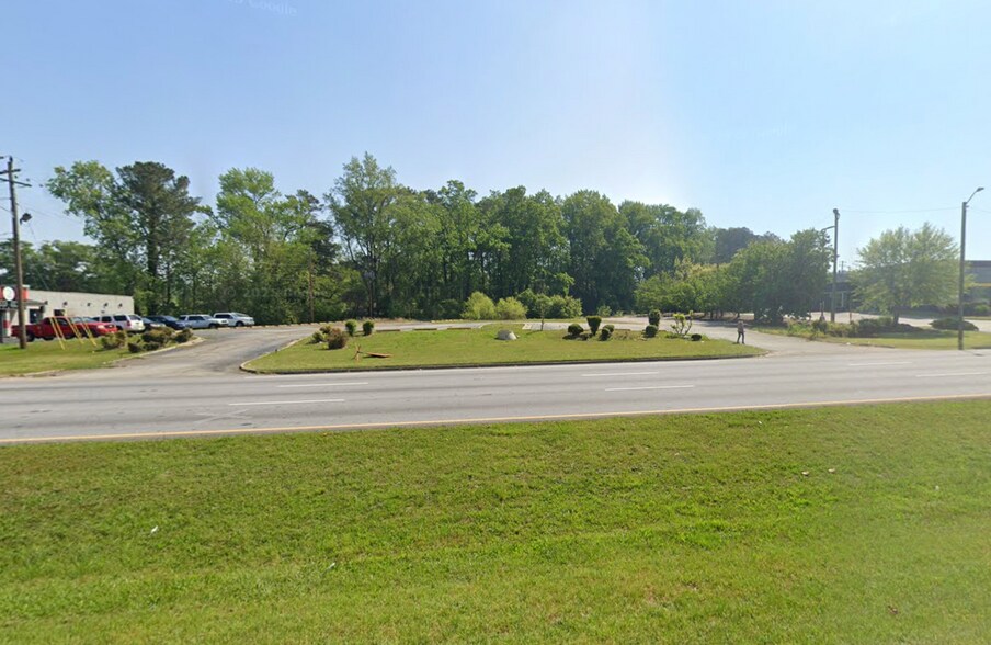 More Photos Of 7882 Tara Blvd, Jonesboro Land For Sale