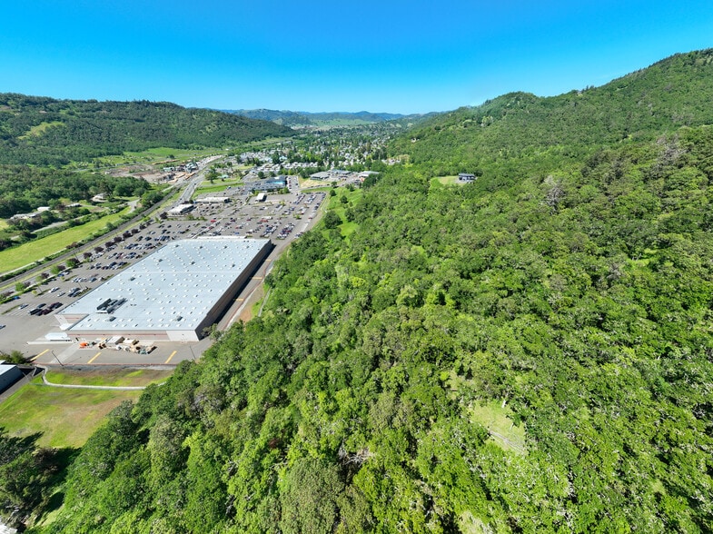 More Photos Of NE Kenneth Ford Dr, Roseburg Land For Sale
