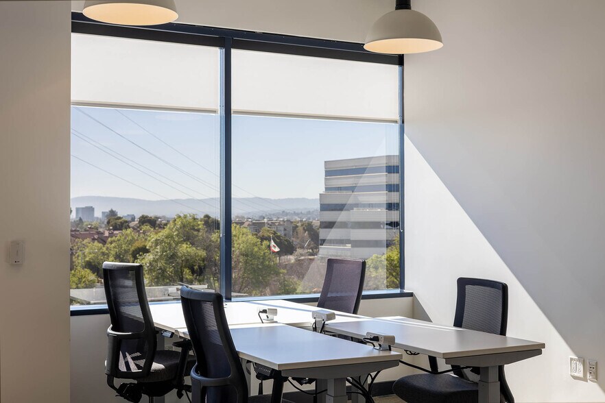 More Photos Of 1840 Gateway Dr, San Mateo Coworking Space