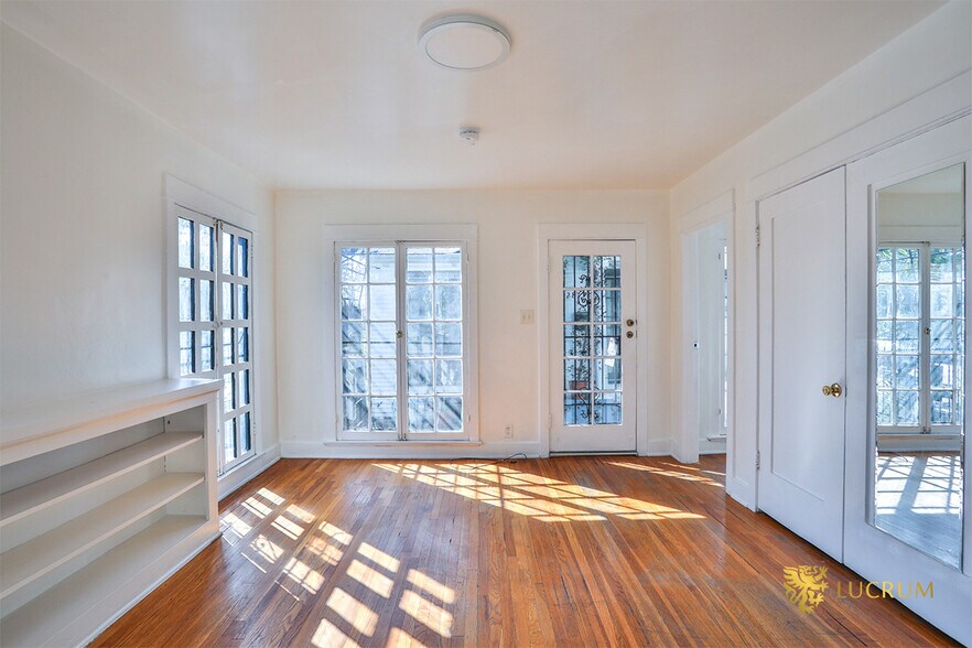 More Photos Of 2867-2873 Edgehill Dr, Los Angeles Apartments For Sale