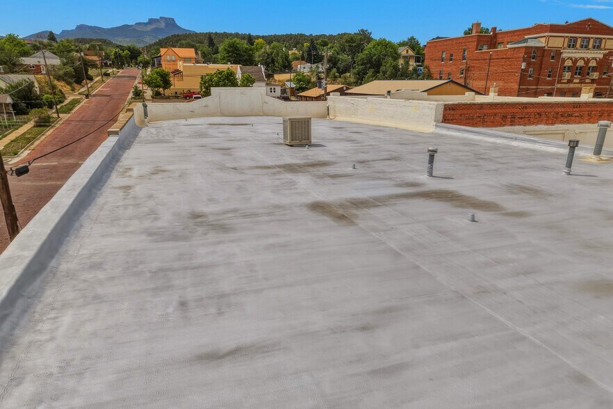 More Photos Of 430 E Main St, Trinidad Industrial For Sale