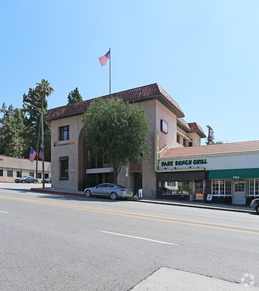 More Photos Of 2472-2476 Lake Ave, Altadena Office For Lease