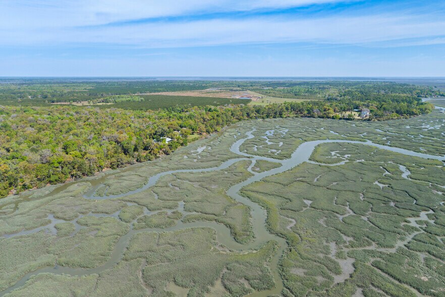 More Photos Of 0 Fig Tree, Midway Land For Sale