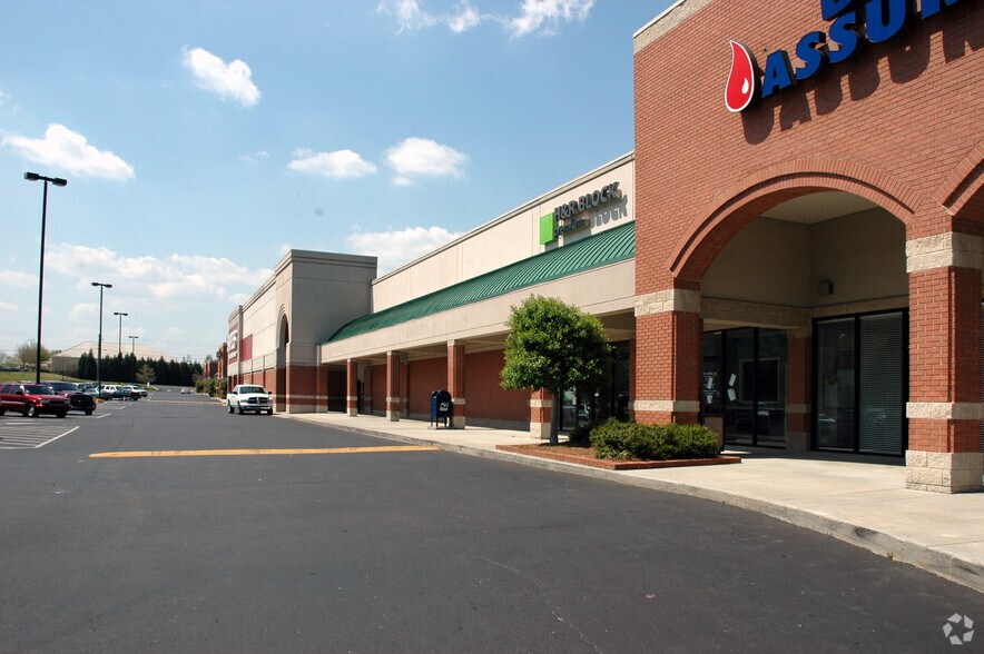 More Photos Of 144-246 Shorter Ave SW, Rome General Retail For Lease