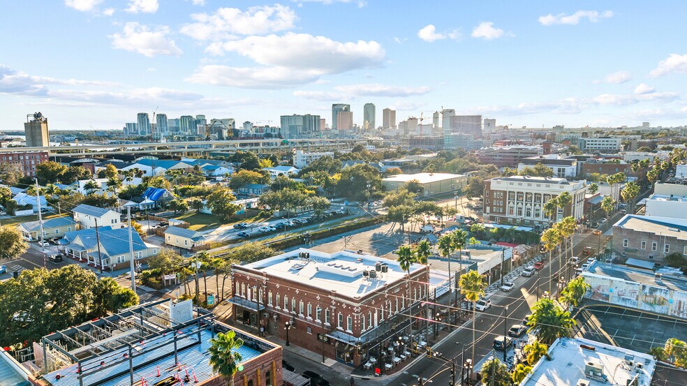 More Photos Of 1710 N 19th St, Tampa Office For Sale