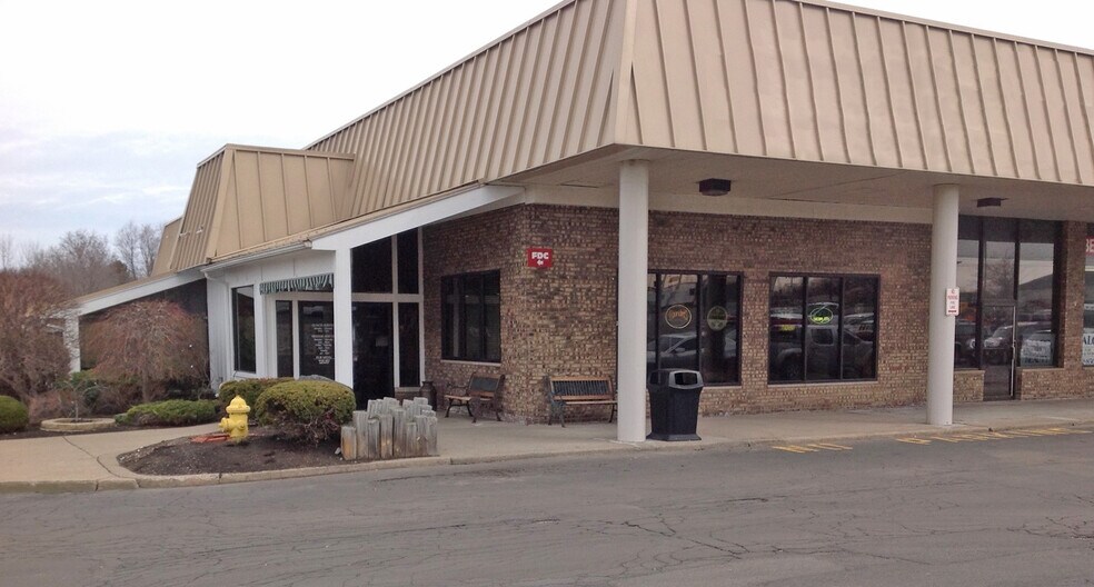 More Photos Of 1020-1060 E Ridge Rd, Rochester General Retail For Sale