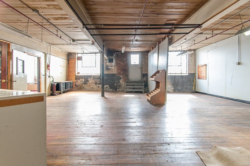 More Photos Of 52 Norwood St, Torrington Manufacturing For Sale