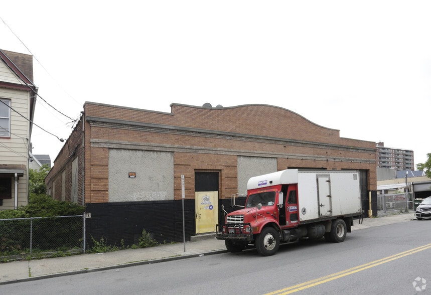 More Photos Of 116 Ludlow St, Yonkers Warehouse For Sale