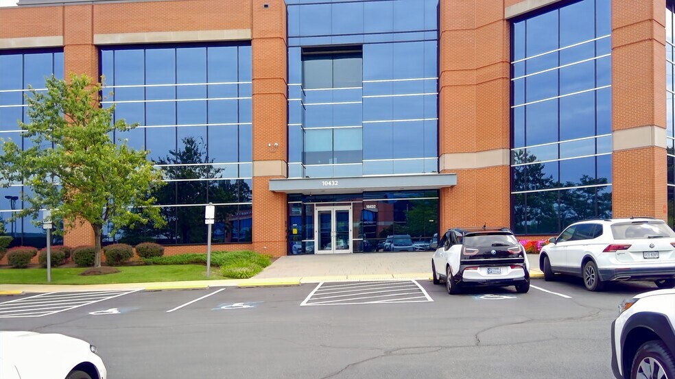 More Photos Of 10432 Balls Ford Rd, Manassas Coworking Space