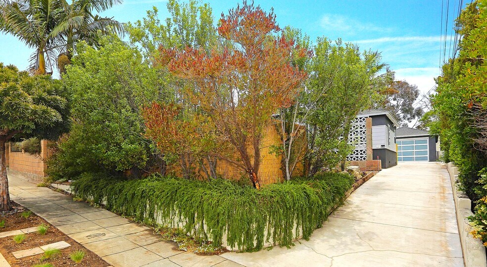 More Photos Of 828 Hill St, Santa Monica Apartments For Sale