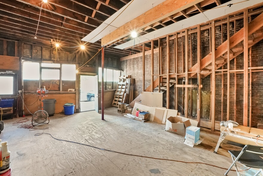 More Photos Of 81 Smith St, Perth Amboy Storefront Retail Residential For Sale