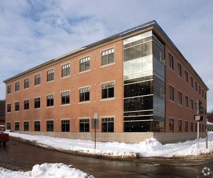 1 W Boylston St, Worcester, MA 01605 Office For Lease