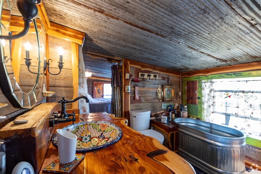 More Photos Of 1150 County Road 113, Eureka Springs Lodge Meeting Hall For Sale