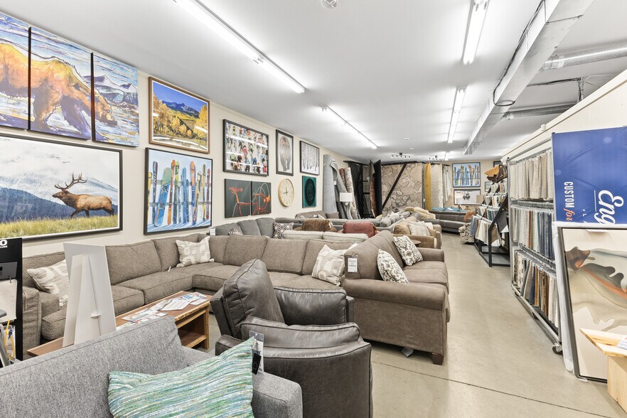 More Photos Of 1855 Shield Dr, Steamboat Springs Showroom For Sale