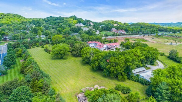 More Photos Of 1112 Franklin Rd, Brentwood Specialty For Sale