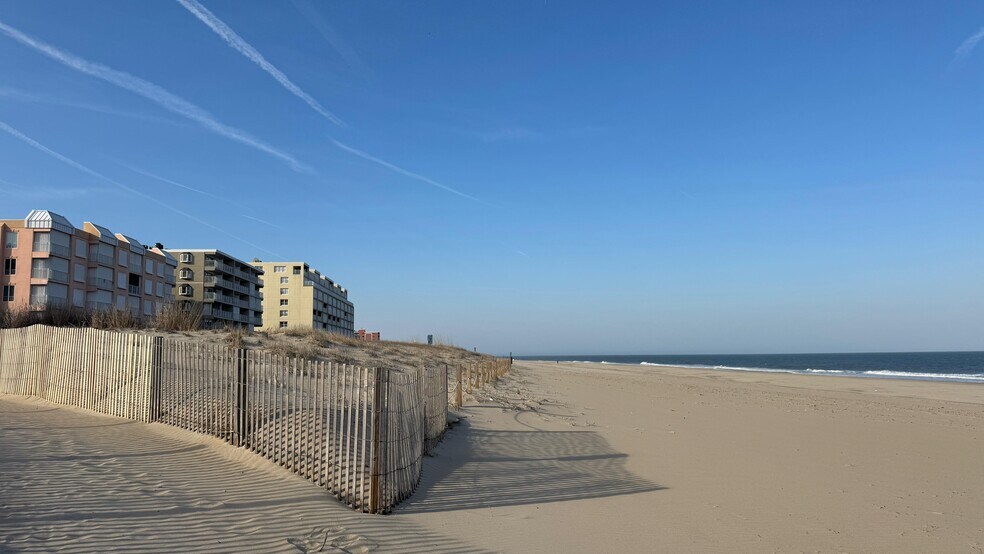 More Photos Of 5906-5908 Coastal Hwy, Ocean City Apartments For Sale