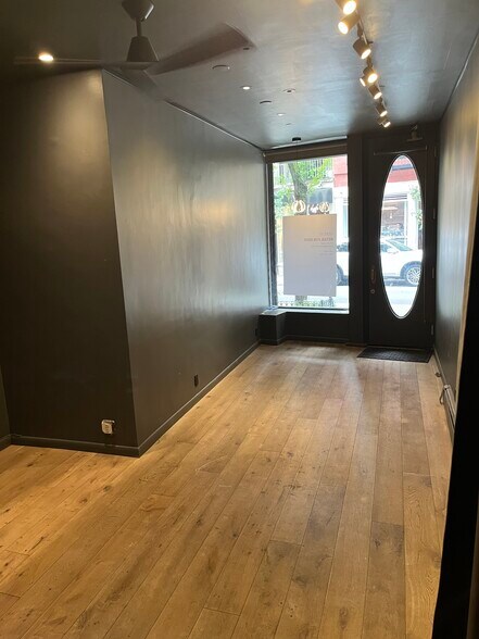 More Photos Of 7-11 Prince St, New York Apartments For Lease