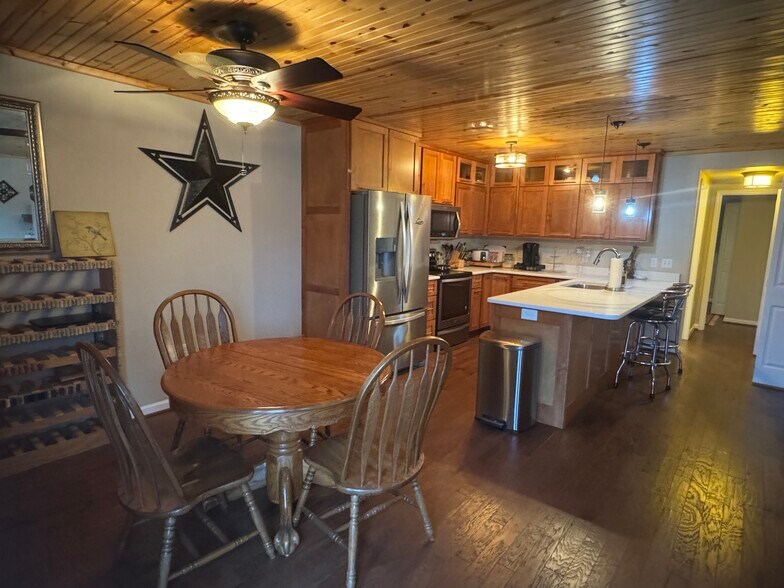 More Photos Of 2229 Bradford Hicks Dr, Livingston Auto Dealership For Sale