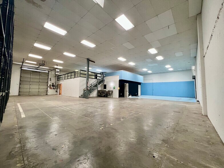 More Photos Of 1502-1522 N Ainsworth St, Portland Warehouse For Sale