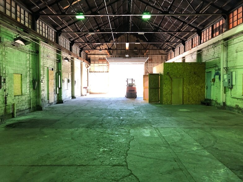 More Photos Of 4728 State Route 982, Latrobe Manufacturing For Lease