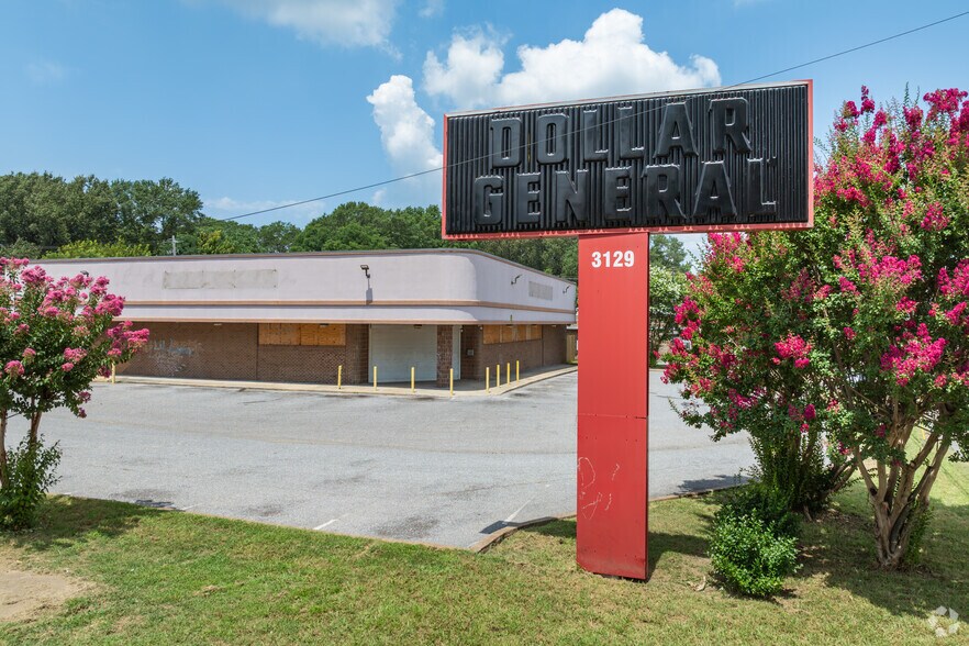 More Photos Of 3129 Thomas St, Memphis General Retail For Sale