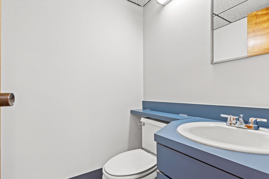 More Photos Of 6210 Samuel Wells, Jacksonville Medical For Sale