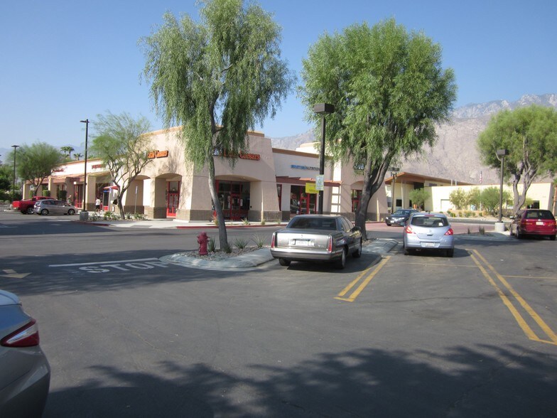 More Photos Of 1717 E Vista Chino, Palm Springs Freestanding For Lease