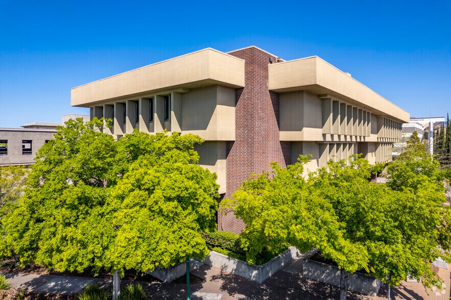 More Photos Of 1660 Olympic Blvd, Walnut Creek Office For Lease