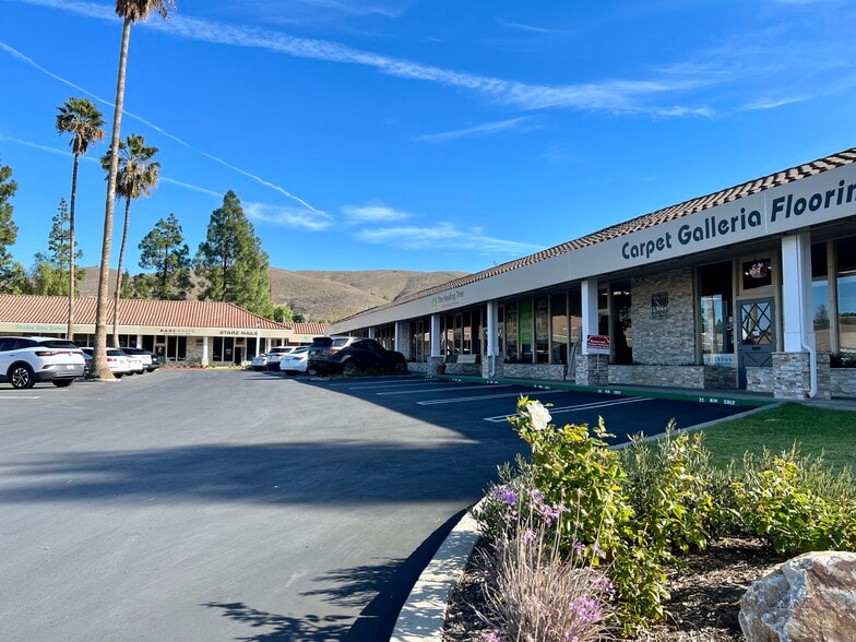 More Photos Of 2655-2715 E Thousand Oaks Blvd, Thousand Oaks Unknown For Lease