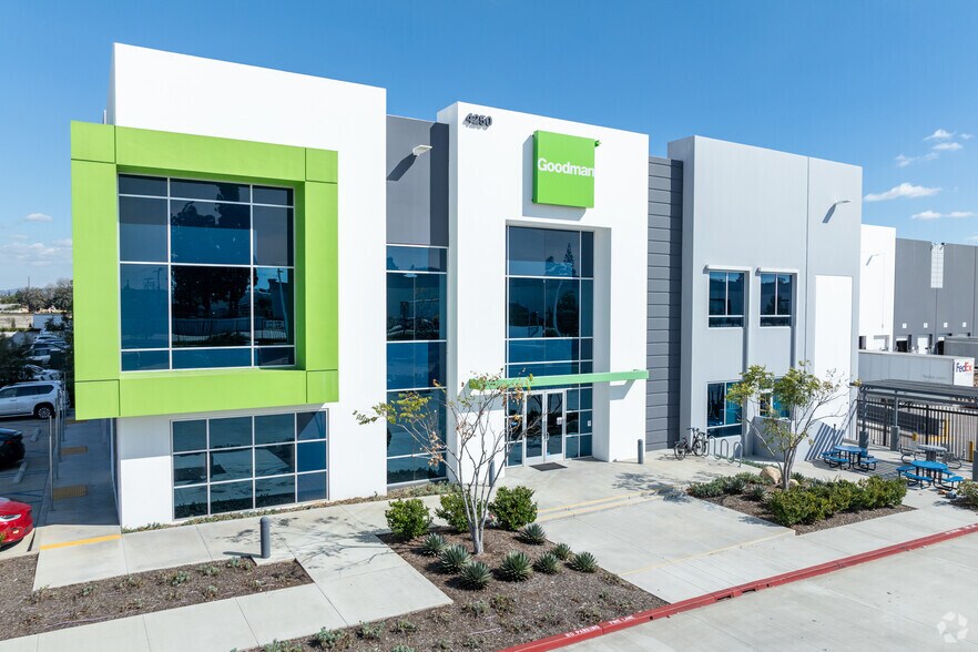 More Photos Of 4200-4250 Shirley Ave, El Monte Distribution For Lease