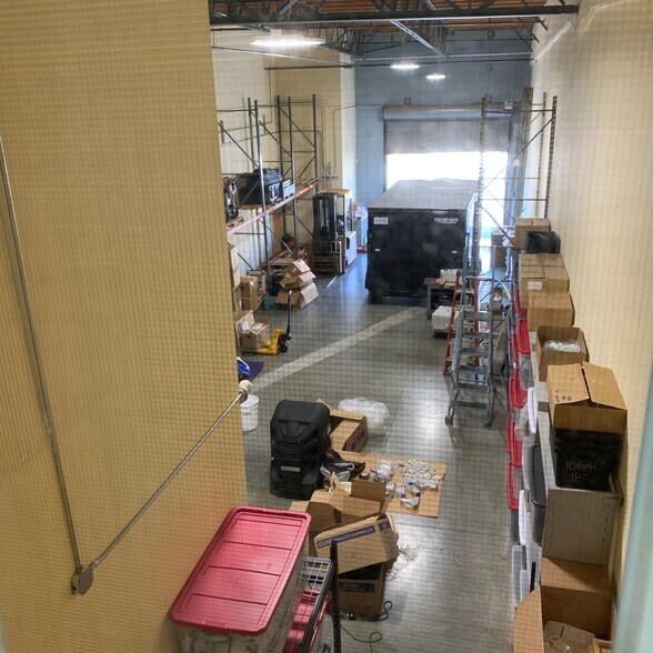 More Photos Of 4328-4330 Redwood Hwy, San Rafael Research And Development For Sale
