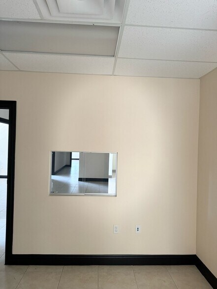 More Photos Of 1490 Sunshadow Dr, Casselberry Loft Creative Space For Lease