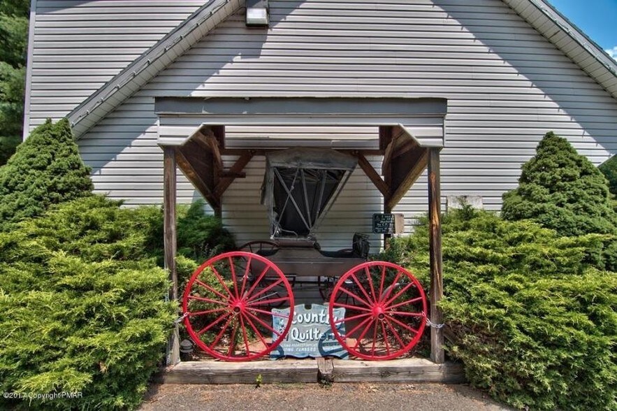 More Photos Of 2783-2785 Route 115, Effort Storefront For Lease