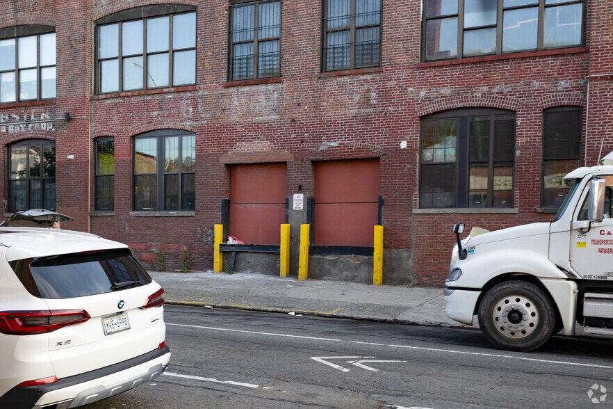 More Photos Of 250 44th St, Brooklyn Industrial For Sale