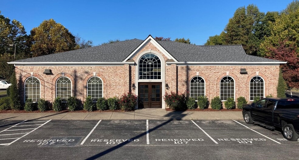 More Photos Of 1881 General George Patton Dr, Franklin Office For Lease
