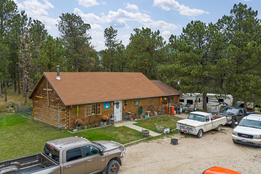 More Photos Of 1116 N 5th St, Custer Trailer Camper Park For Sale