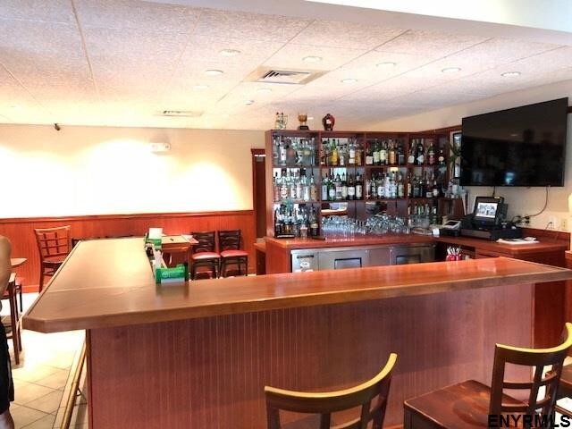 More Photos Of 1360 New Scotland Rd, Slingerlands Restaurant For Lease