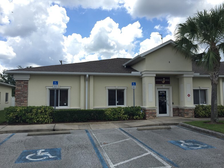 More Photos Of 5470-5476 Lithia Pinecrest Rd, Lithia Medical For Lease