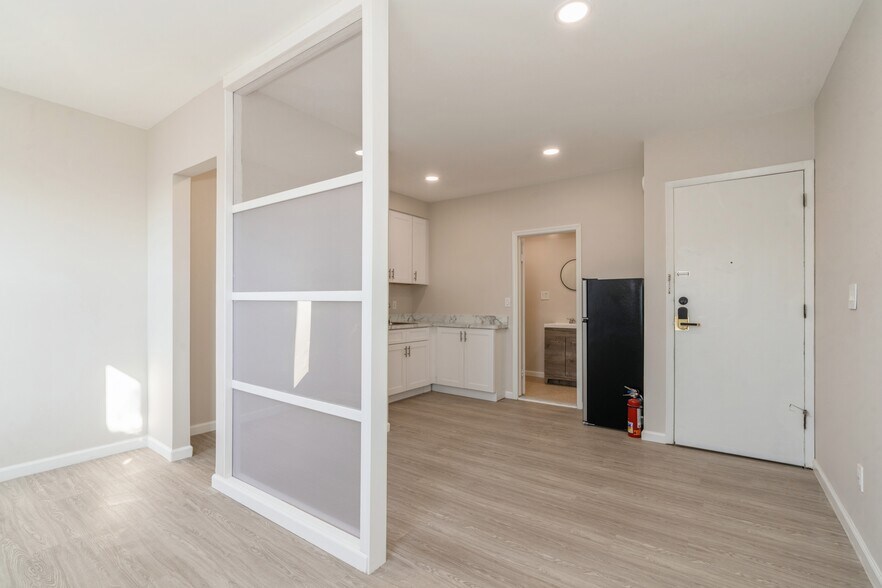 More Photos Of 40 Beacon Ave, Jersey City Apartments For Sale