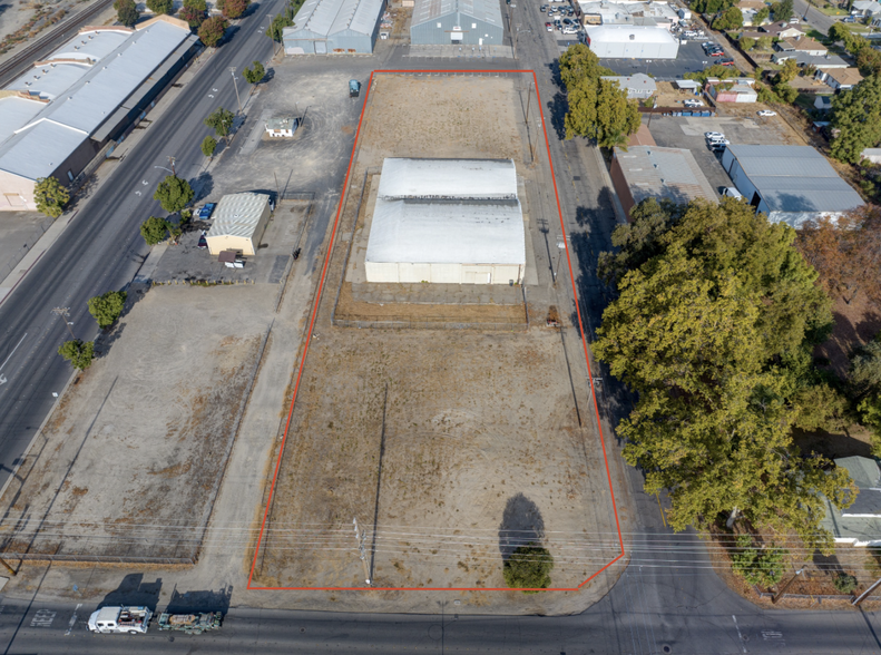 Primary Photo Of 576 S Center St, Turlock Warehouse For Sale