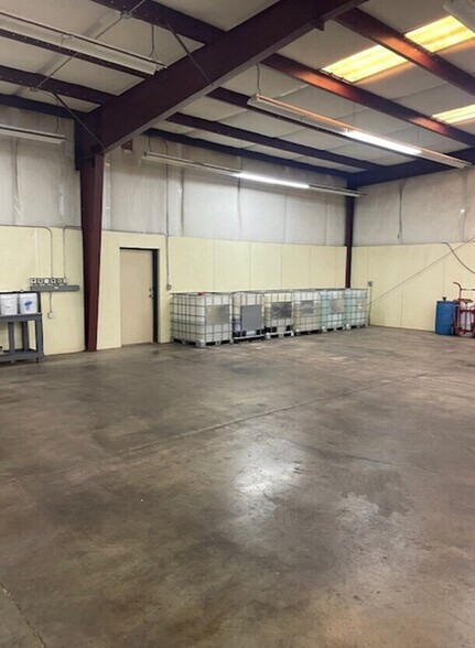 More Photos Of 109 Harter Ave, Woodland Industrial For Sale