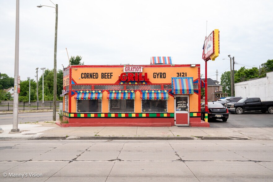 Primary Photo Of 3121 Gratiot Ave, Detroit Restaurant For Sale