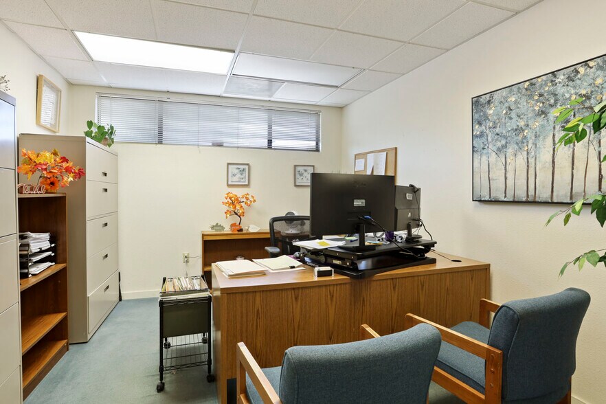 More Photos Of 200 W Harding Way, Stockton Office For Lease