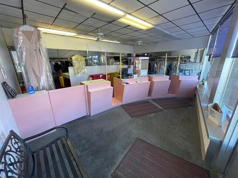 More Photos Of 4145 Brownsville Rd, Pittsburgh Storefront For Sale